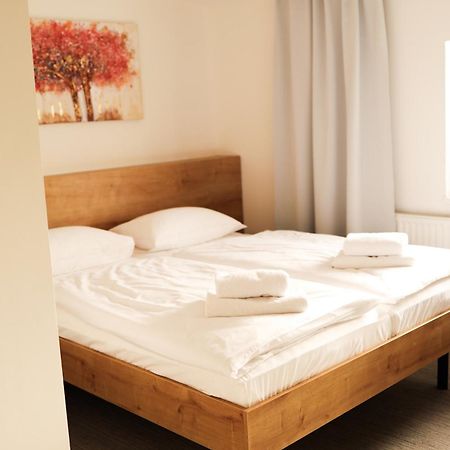 Golden Golem Hotel & Spa Prague Extérieur photo