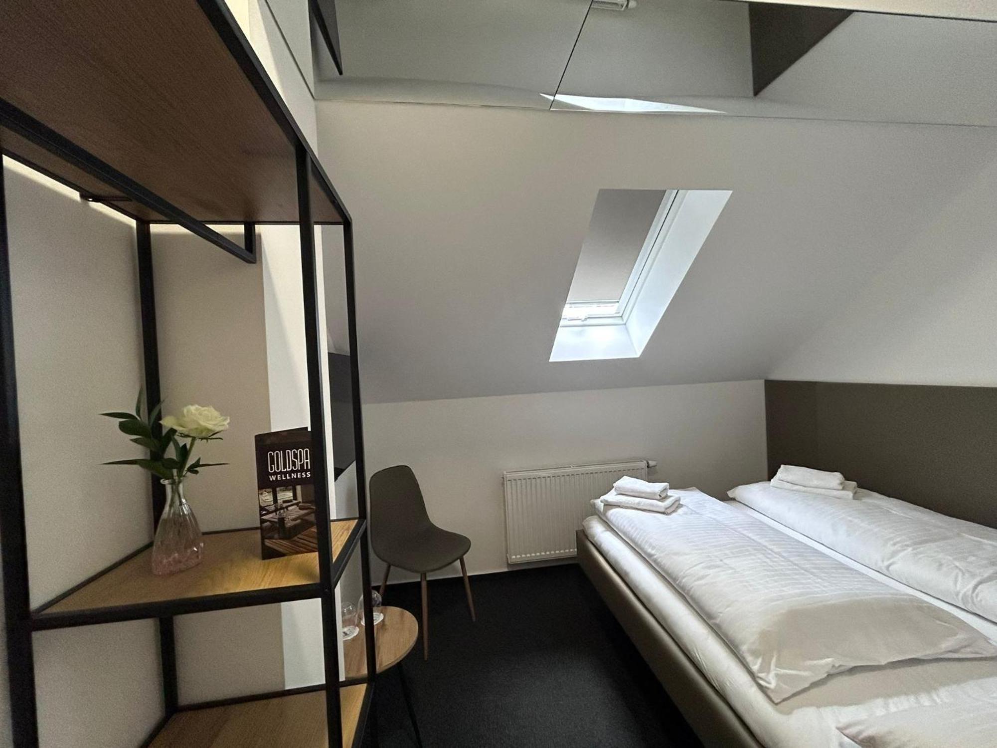 Golden Golem Hotel & Spa Prague Extérieur photo
