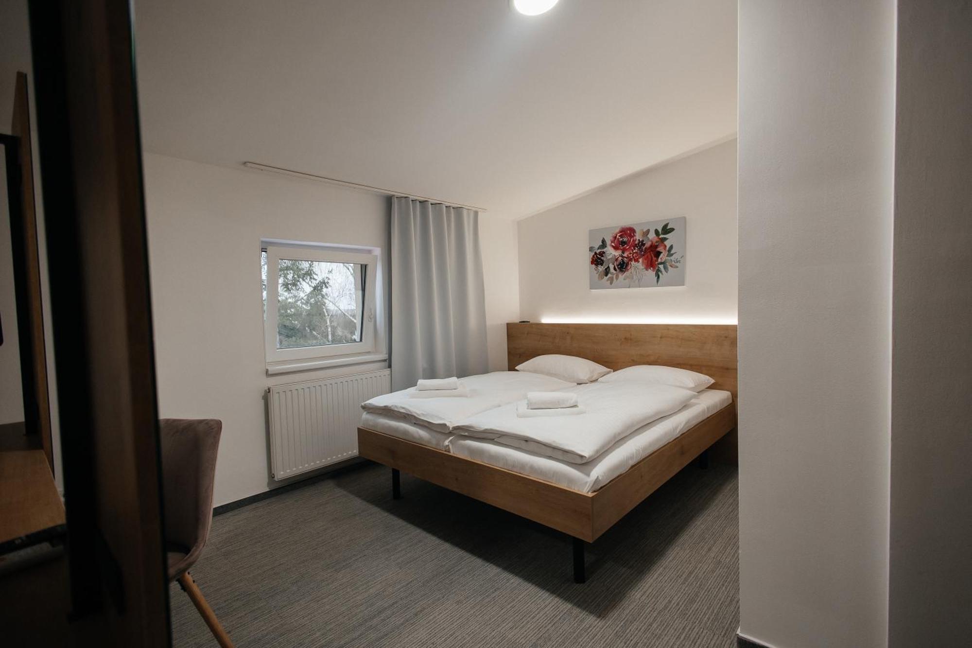 Golden Golem Hotel & Spa Prague Extérieur photo
