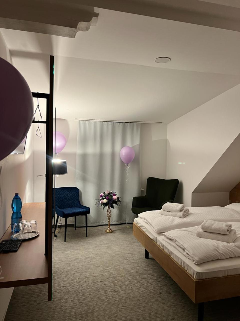 Golden Golem Hotel & Spa Prague Extérieur photo
